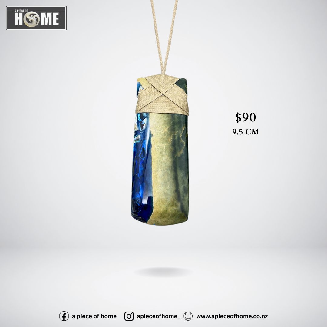 Blue Resin 9 cm