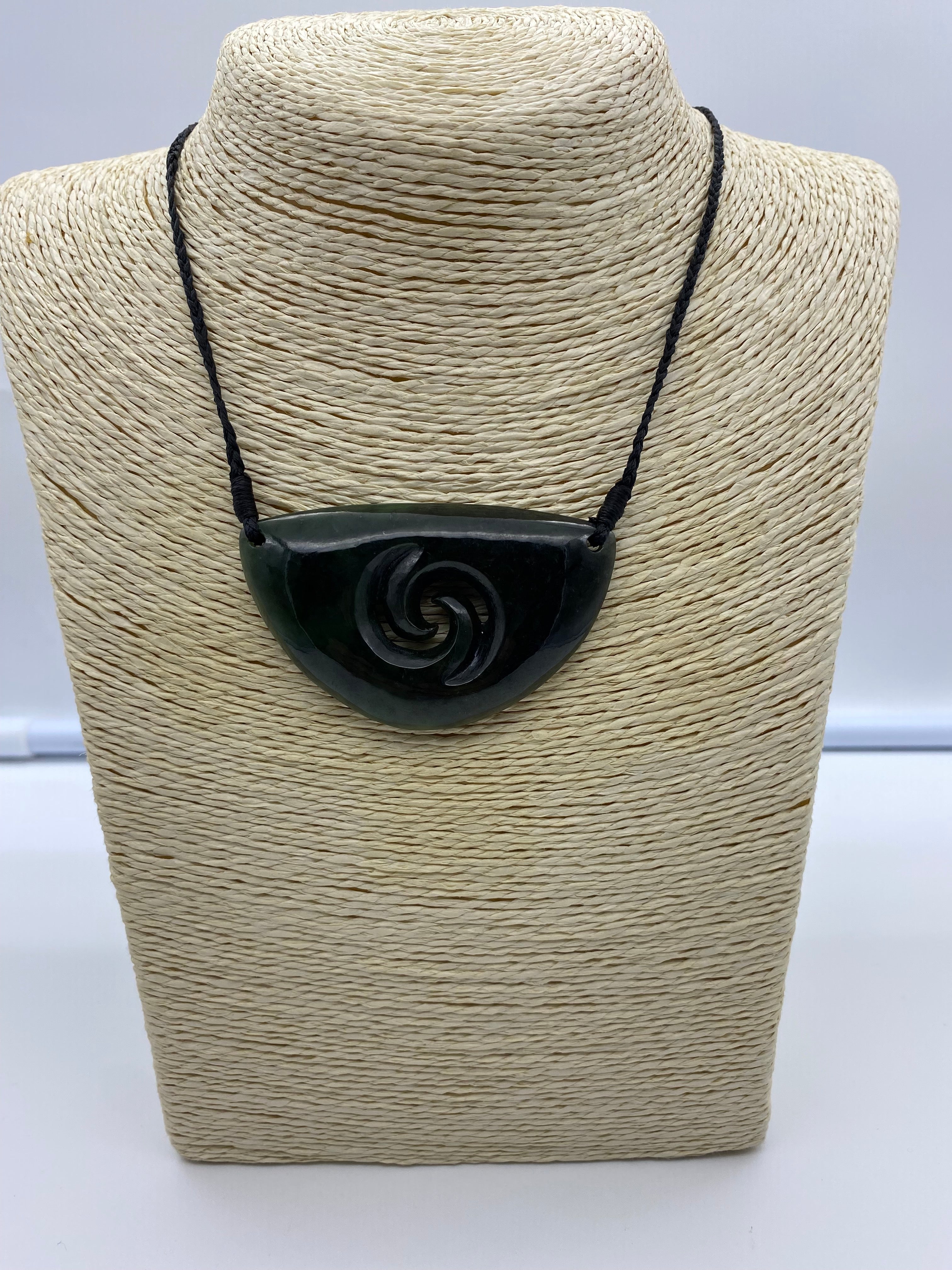 Plate Koru Koru Breastplate - Pounamu #1 – A Piece of Home - NZ Shop